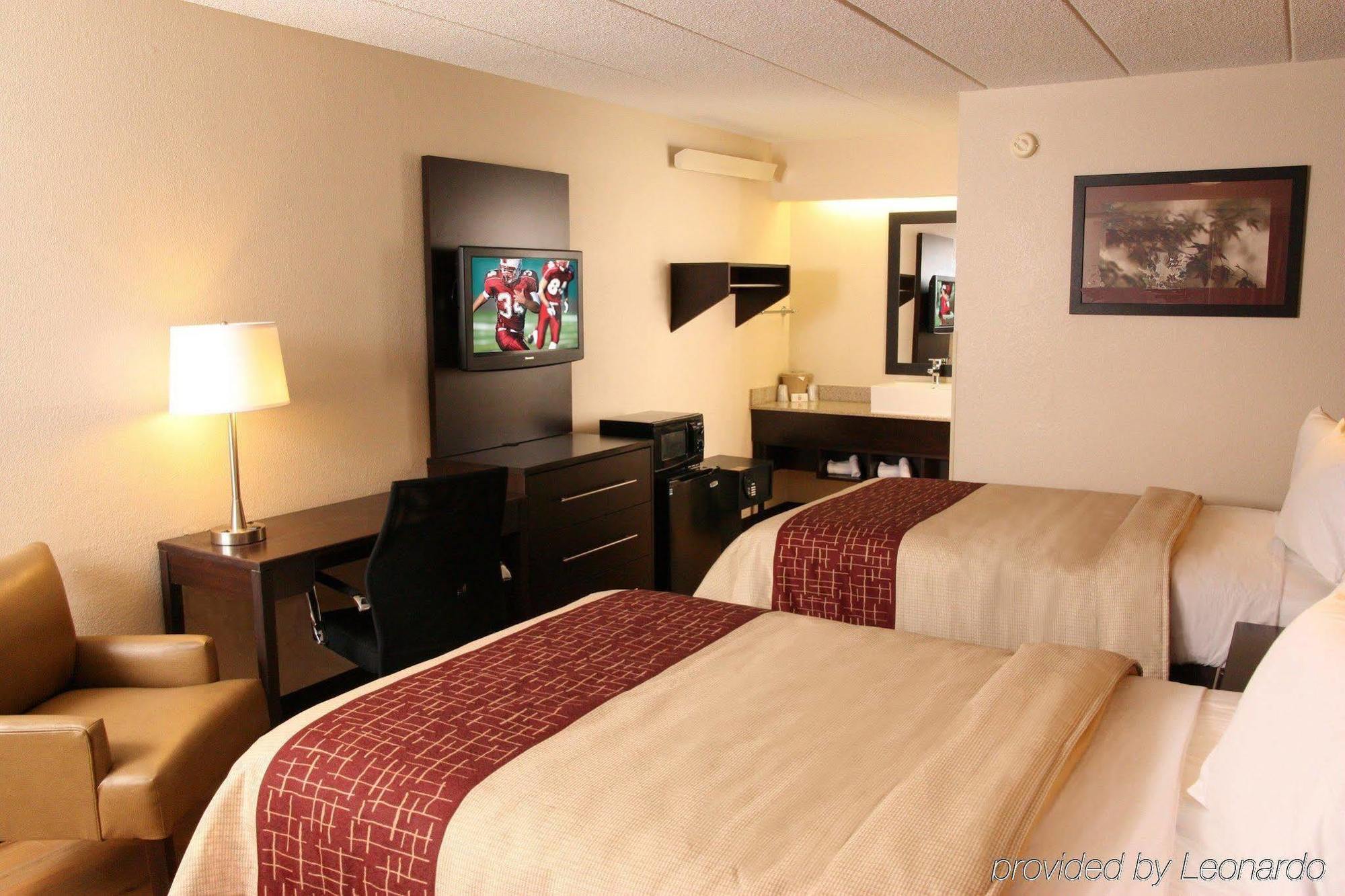 Red Roof Inn Plus+ Secaucus - Meadowlands Eksteriør billede