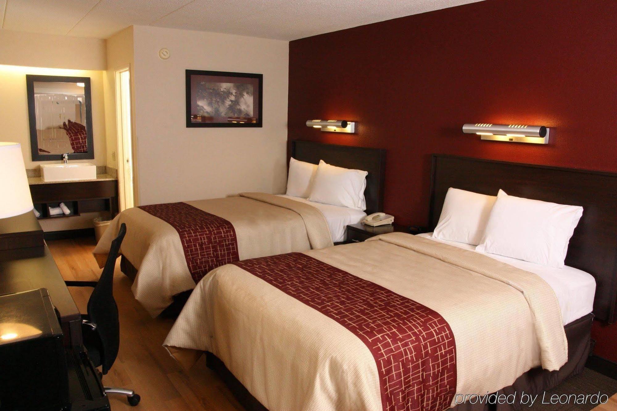 Red Roof Inn Plus+ Secaucus - Meadowlands Eksteriør billede